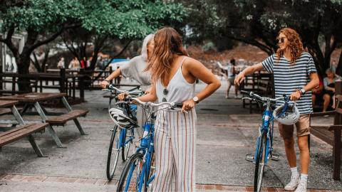 Heropfrissing van de wegcode © Rachel Claire via Pexels
